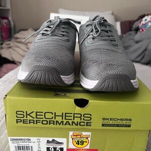 Skechers Performance Go Run Consistent 2.0 in Gray and Black